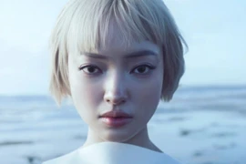 Châu Bùi ra mắt ca khúc tự sáng tác cùng với Binz