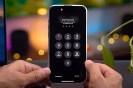 Lỗi lạ khiến iPhone tự khởi động và 'lây lan' sang thiết bị khác