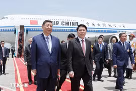 Tổng Bí thư, Chủ tịch nước Trung Quốc Tập Cận Bình bắt đầu chuyến thăm Việt Nam