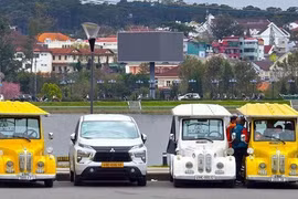 Xe điện du lịch ở Đà Lạt mòn mỏi chờ ngày được hoạt động trở lại