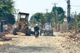 Cần đẩy nhanh tiến độ thi công tuyến đường Kông Htok-Ayun