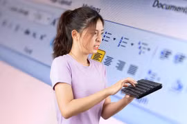 Vì sao Gen Z được coi là 'thế hệ cả tin nhất'?