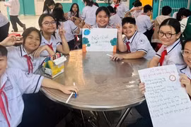 Bộ Chính trị quyết định miễn học phí cho học sinh cả nước từ tháng 9.2025