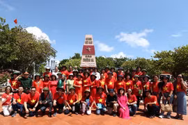 Phản bác luận điệu xuyên tạc công tác đối với người Việt Nam ở nước ngoài