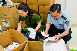 Thuốc giả, thuốc kém chất lượng hoành hành - Bài 1: Bệnh nào cũng chữa, giá nào cũng bán