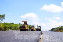 Nhiều đoạn cao tốc qua miền Trung sẽ thông xe ngày 19/8