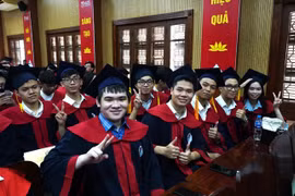 Có nên tồn tại mô hình đại học 2 cấp?