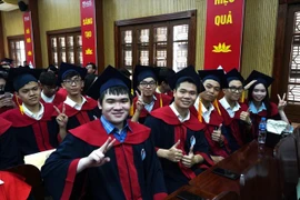 Có nên tồn tại mô hình đại học 2 cấp?