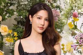 Diễm My 9X khoe sắc tại sự kiện, tiết lộ cuộc sống sau khi sinh con