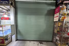 Bộ Y tế ra quân kiểm tra, nhiều cửa hàng mỹ phẩm ngưng bán