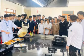 Hướng nghiệp từ xưởng thực hành