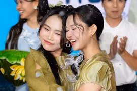 Phương Mỹ Chi tiết lộ tình bạn 10 năm với nhỏ Hạnh phim 'Kính vạn hoa'