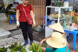 Giá chuối xanh đắt đỏ xuất hiện trong báo cáo thị trường Tết của Bộ Công Thương