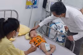 Bộ Y tế hỏa tốc yêu cầu lên phương án khi tăng ca sởi nặng