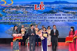 Đà Lạt: Tôn vinh 50 gia đình có công với cách mạng tiêu biểu