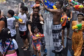 Làn sóng Covid-19 mới ở châu Á