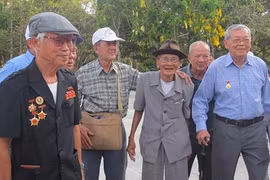 Cuộc hạnh ngộ sau nửa thế kỷ