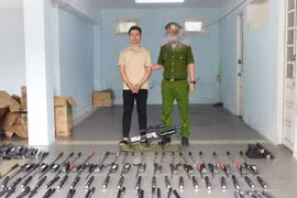 Triệt phá đường dây 'làm giả con dấu, tài liệu của cơ quan, tổ chức' quy mô lớn