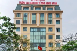 Sáp nhập 2 trường cao đẳng vào 2 trường đại học