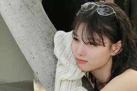 'Em gái quốc dân' Kim Yoo Jung khoe ảnh nghỉ dưỡng ở Việt Nam