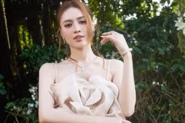 Ninh Dương Lan Ngọc bùng nổ nhan sắc