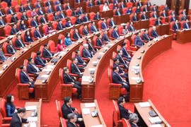 Bộ Chính trị bổ sung quy định kỷ luật đảng viên vi phạm về lãng phí