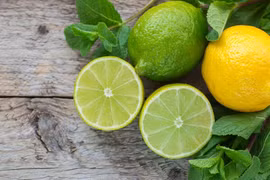 5 lợi ích tuyệt vời của chanh và những lưu ý khi sử dụng