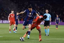 PSG thắng tưng bừng, Liverpool chìm sâu trong khủng hoảng