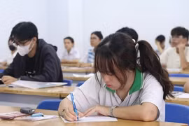 Thí sinh 'tố' bị mất oan 30 phút làm bài tại kỳ thi riêng lớn nhất cả nước