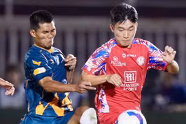 V-League: HAGL trụ hạng chưa, còn bao nhiêu đội đang ngấp nghé 'cửa tử'?