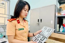 Sáp nhập tỉnh thành: Có phải đổi đăng ký xe, biển số xe?