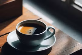 Ngoài 50 tuổi, nên uống 4 tách cà phê mỗi ngày