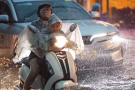 Nam bộ đón mưa lớn 4 ngày, nhiều nơi ngập lụt vì triều cường