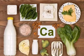 5 thực phẩm quen thuộc giàu canxi hơn sữa