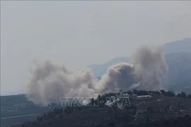 Israel tiếp tục không kích vào lãnh thổ Liban, Syria