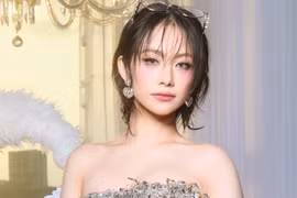 Lương Bích Hữu gợi cảm sau khi giảm cân, tự tin đọ sắc cùng Nhã Phương