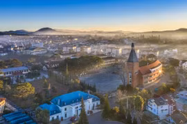 Du lịch Tết 2025: Top điểm đến được du khách Việt yêu thích trong và ngoài nước