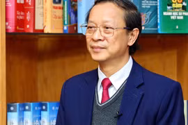 Thứ trưởng Bộ GD-ĐT nói giải pháp thực hiện quy định mới về dạy thêm