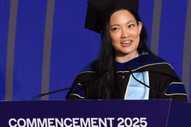 Bài diễn văn xúc động của nữ phi hành gia gốc Việt đầu tiên bay vào vũ trụ