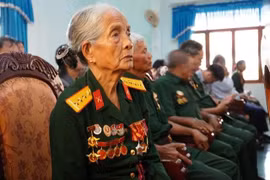 Gặp lại những người giữ lửa cách mạng trên đất Kon Tum