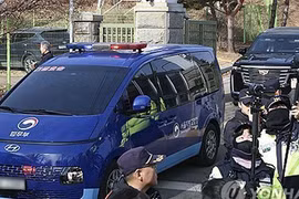 Hàn Quốc: Ông Yoon Suk-yeol lần đầu tiên ra tòa