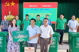 Hội Nông dân xã Chư Á thành lập Tổ nông dân tham gia bảo vệ môi trường thích ứng với biến đổi khí hậu. Ảnh: G.H