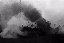 50 năm Thống nhất đất nước: Ngày 28/4/1975 - Quân ta bao vây chặt Sài Gòn, đánh sân bay Tân Sơn Nhất