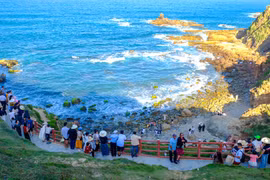 Gia Lai nơi đại ngàn chạm biển xanh