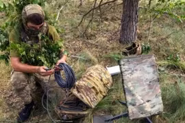 Nga 'đắc lợi' nhờ dùng lậu thiết bị đầu cuối Starlink ở Ukraine?