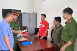 Tiktoker 'Dưỡng Dướng Dường phong thủy' bị bắt