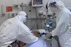 Không hoang mang, cũng đừng chủ quan!