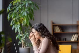 Xu hướng 'nghỉ hưu ngắn hạn' ở người trẻ