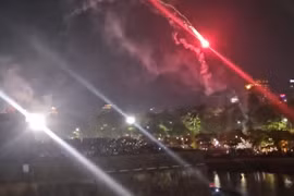 Xác định nguyên nhân sự cố hỏa pháo súng thần rơi sát chân nhiều người ở Huế