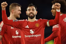 Thắng nhàn Leicester, Man United 'giải hạn' dàn sao tấn công